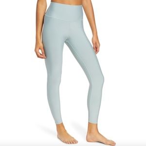 Alo Airlift High Waist 7/8 Leggings